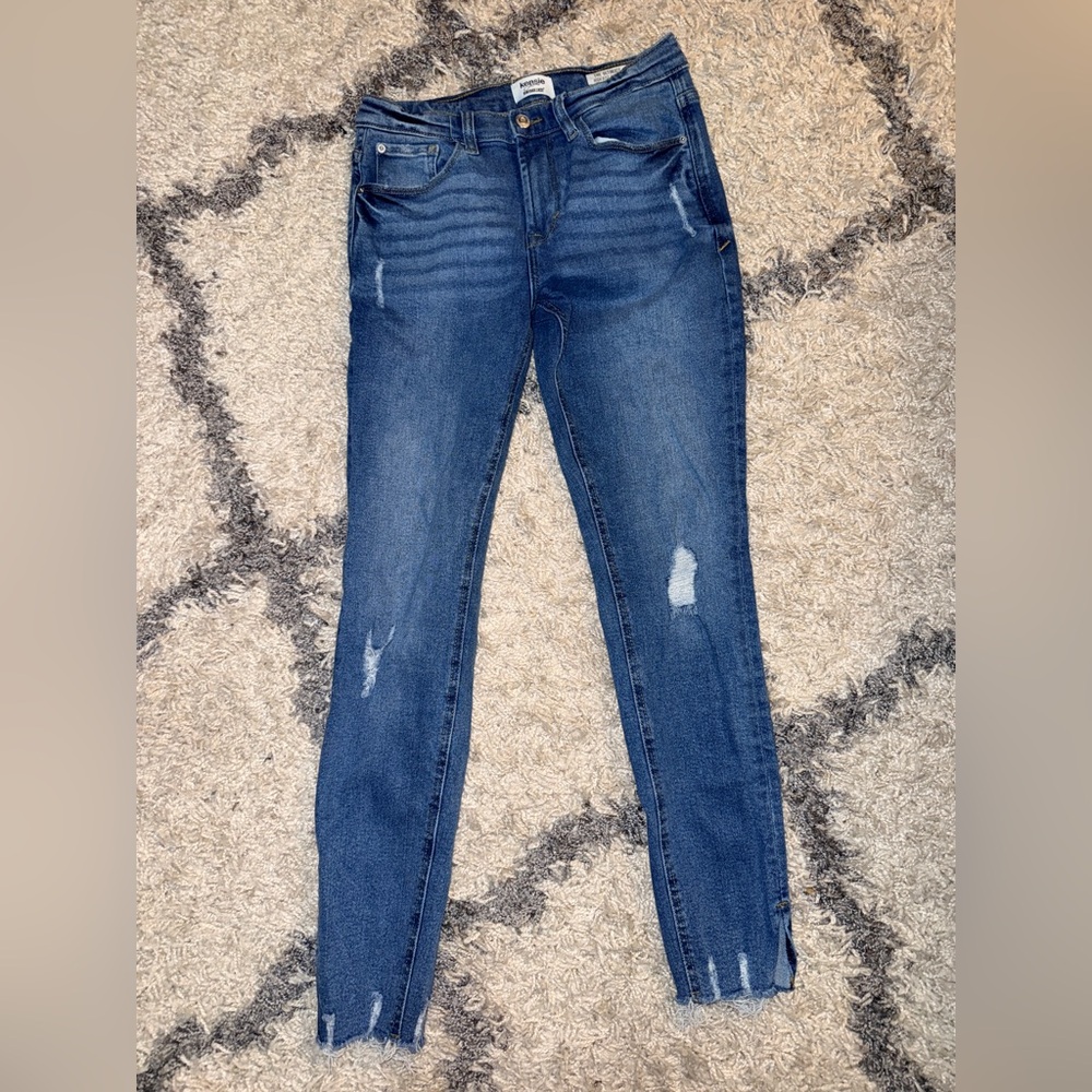 Kensie Distressed Blue Skinny Jeans